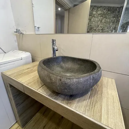 Cozy In Paralia Ofryniou Appartement